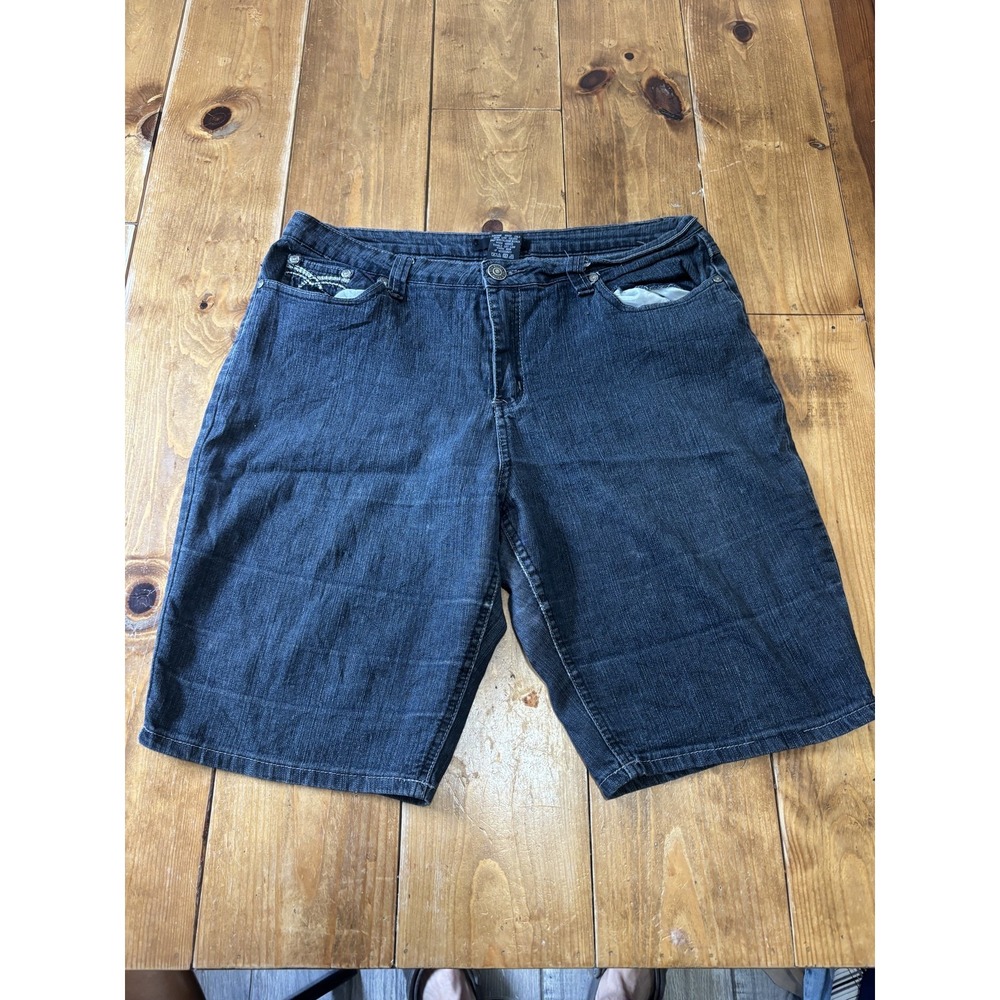 Gold Drama Women's Size 16 Dark Wash Denim Bermuda Shorts Stretch Embroidered